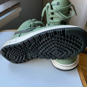 Nike Air Leather Boots.